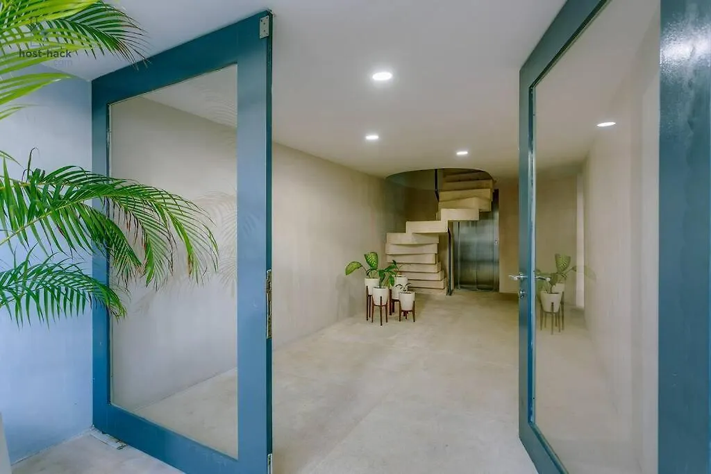 Danzamar 4, 5 Blocks Away From Playa Pelicanos Playa del Carmen Mexiko