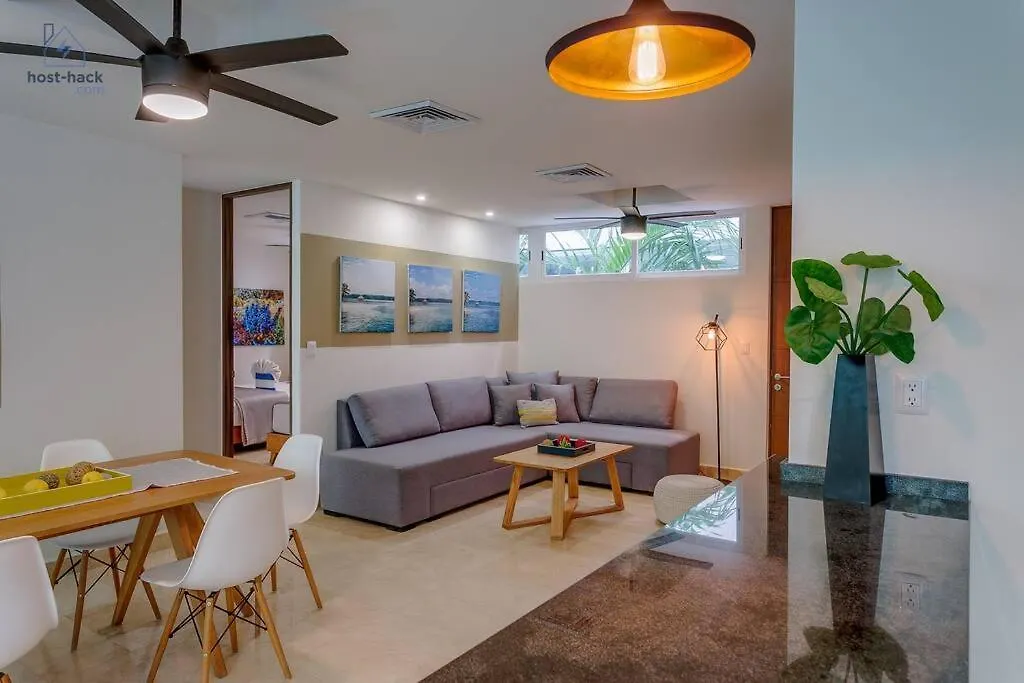 Apartment Danzamar 4, 5 Blocks Away From Playa Pelicanos Playa del Carmen Mexico