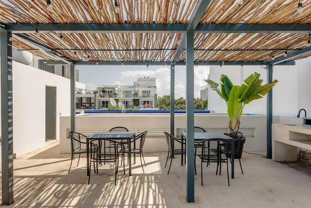 Apartment Danzamar 4, 5 Blocks Away From Playa Pelicanos Playa del Carmen Mexico