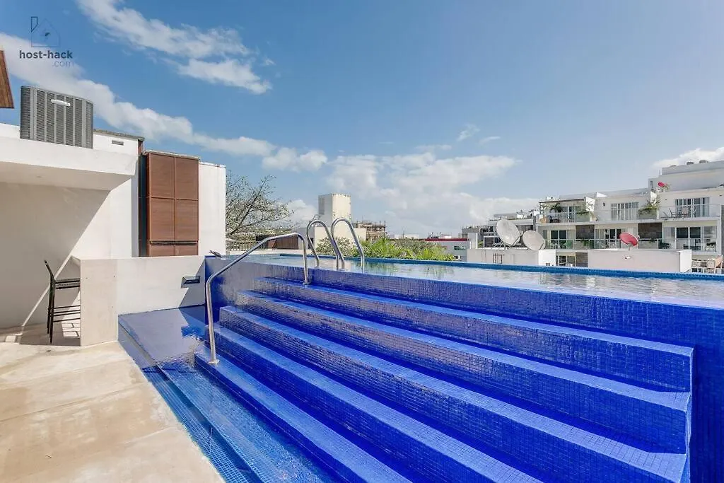 Danzamar 4, 5 Blocks Away From Playa Pelicanos Playa del Carmen 0*,